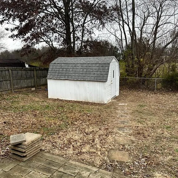 6111 Chambers Way — Photo 10