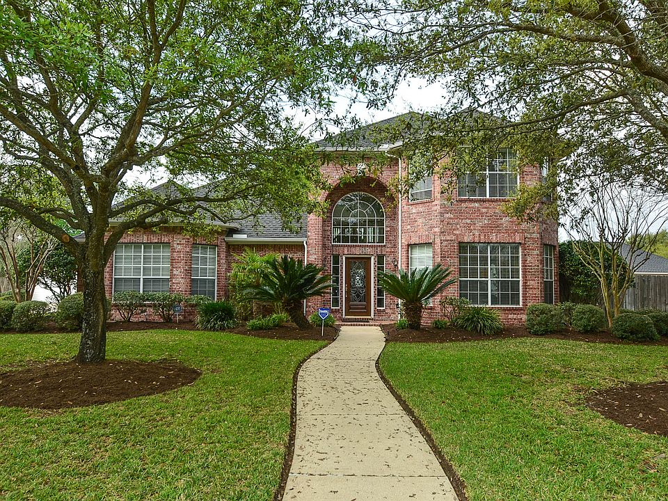 1st image of 22518 Country Cove Ln