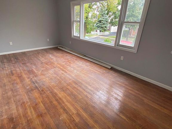2nd image of 225-227 Eastern Pkwy #1