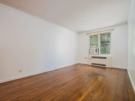 Sold by Sotheby's International Realty | media 3