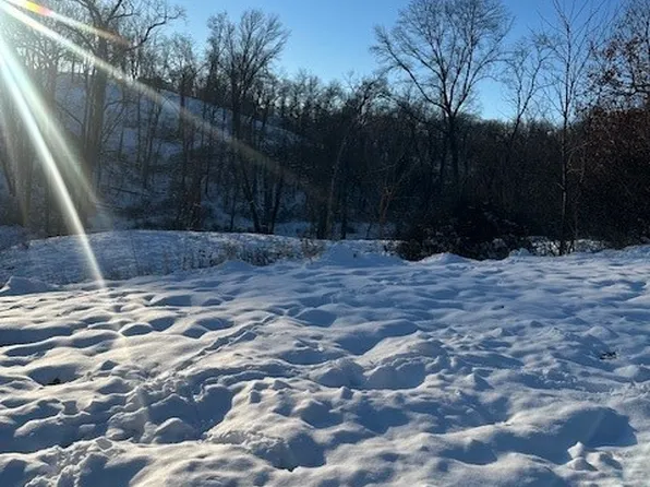 1807 Aspen Cir SE, Cedar Rapids, IA 52403