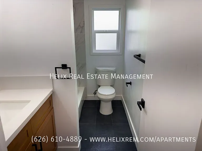 721 E Garfield Ave #9 — Photo 10