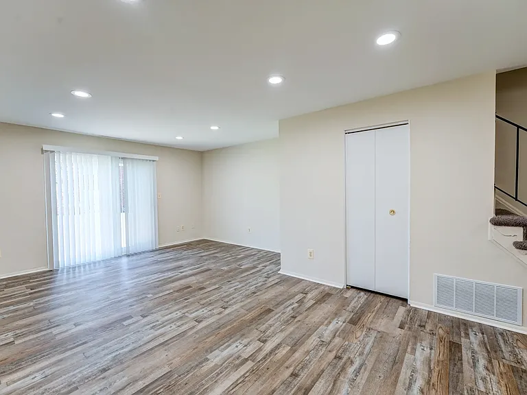 6660 Sanzo Rd — Photo 19