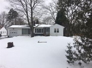 5725 Williamson Pkwy, Cicero, NY 13039