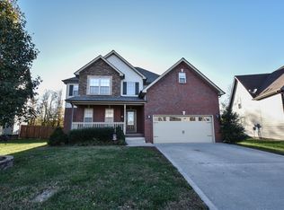 734 Cavalier Dr, Clarksville, TN 37040