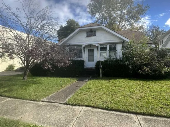 10-29 6th St, Fair Lawn, NJ 07410