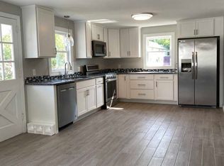 113 Maple St #A, Easthampton, MA 01027