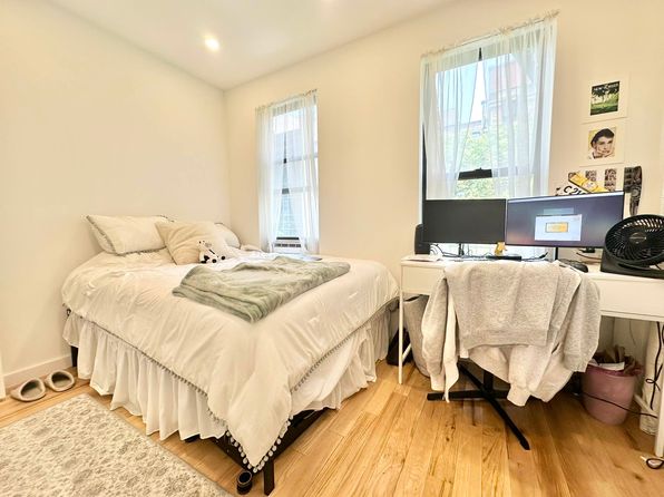 238 E 58th St APT 10