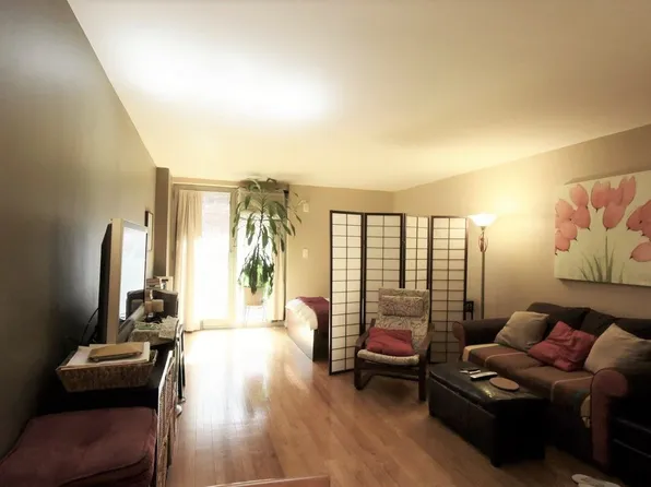 184 Thompson St, New York, NY 10012