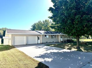 423 Washburne Ave, Paynesville, MN 56362