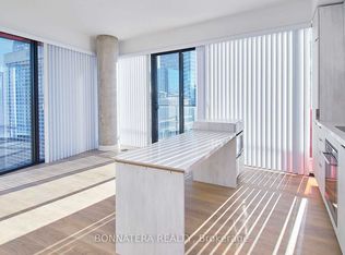 215 Queen St W #2111-C01, Toronto, ON M5V 0P5
