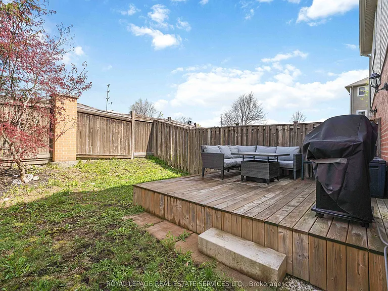 13 Newell Ct — Photo 29