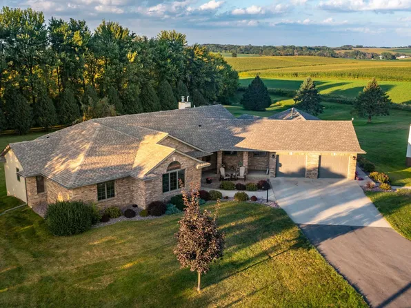 7740 60th Ave SW, Rochester, MN 55902