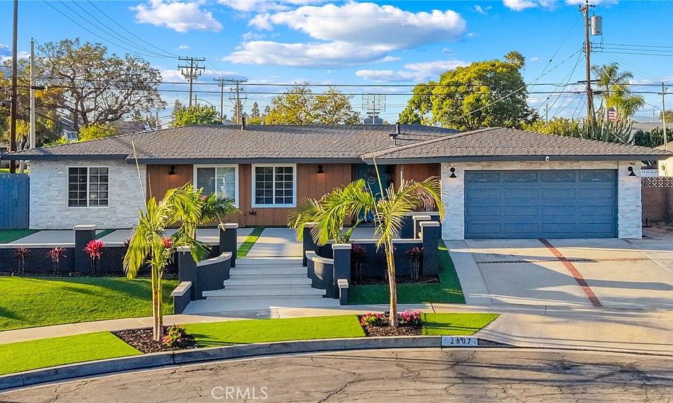 1st image of 2807 E Alden Pl