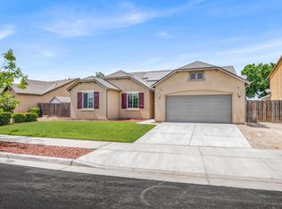 883 Legacy Dr, Lemoore, CA 93245