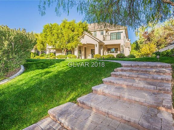 4th image of 8749 Newport Isle Ct