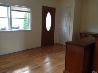 160 Taft Ave, Bridgeport, CT 06606