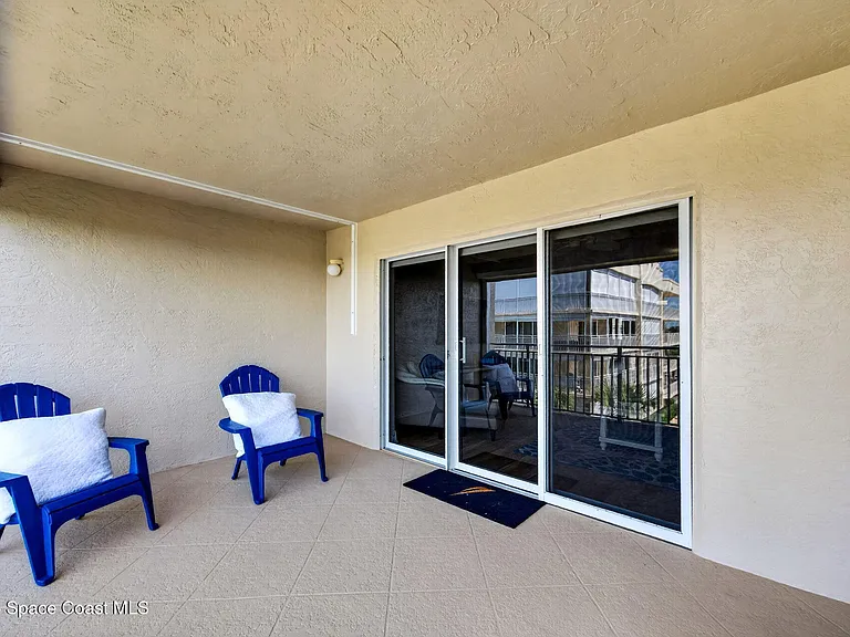 606 Shorewood Dr #C402 — Photo 23