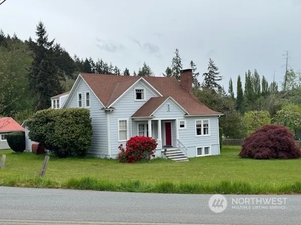 7190 NE Eagle Harbor Drive, Bainbridge Island, WA 98110
