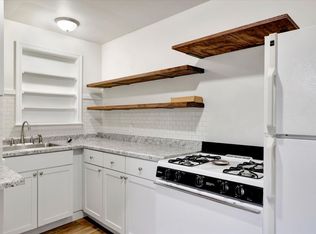 301 Hessel Blvd, Champaign, IL 61820