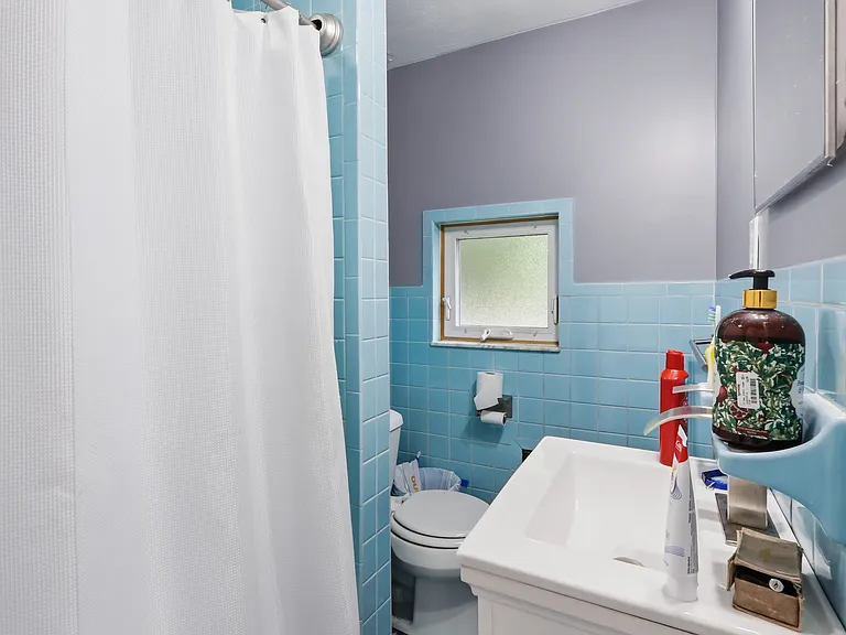 78 Goddard St #2 — Photo 8