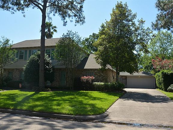 2nd image of 3007 Kenross St