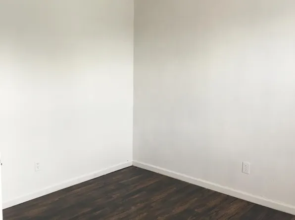 782 Grove St Floor 1, Irvington, NJ 07111