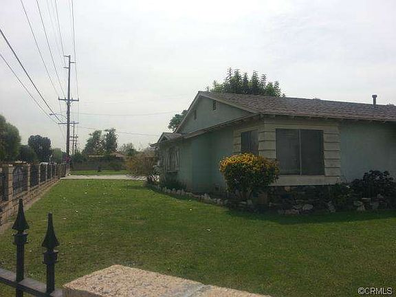 3rd image of 944 E Francisquito Ave