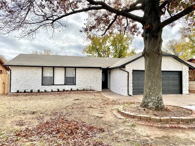 8814 E 133rd Pl S, Bixby, OK, 74008