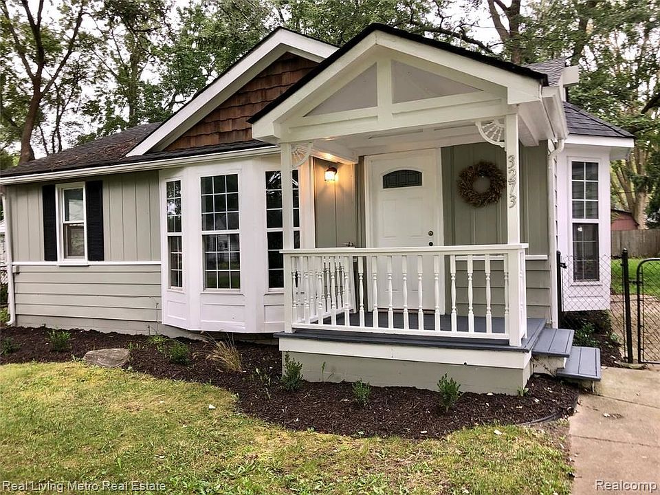 1st image of 3273 Seebaldt Ave