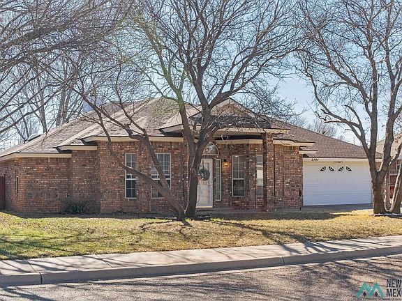 2nd image of 2701 Putnam Dr