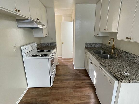 3rd image of 517 N Francisca Ave APT 2