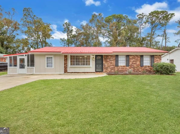 2265 Poinsettia Cir, Brunswick, GA 31520