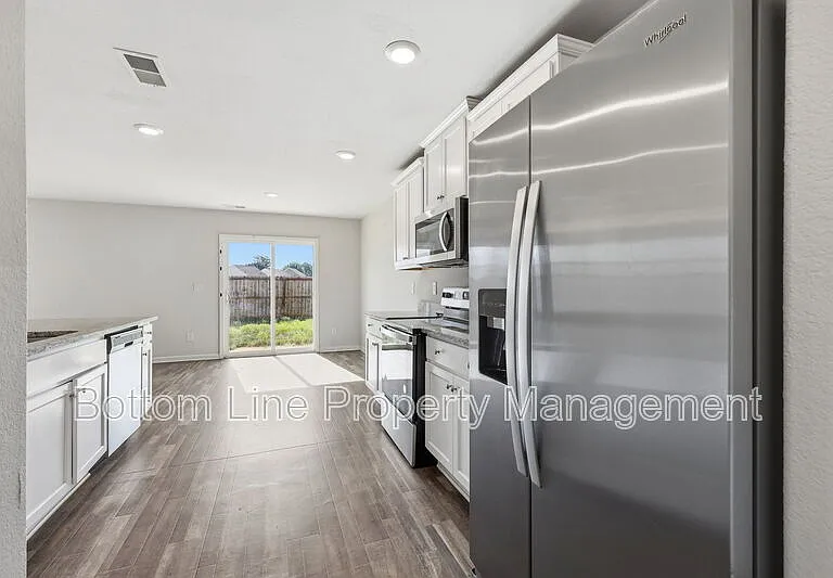 608 Frosty Way — Photo 27