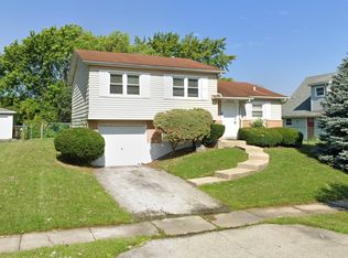 17610 Hillcrest Dr, Country Club Hills, IL
