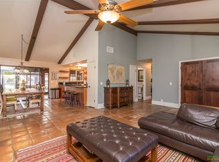 729 Carnation Ln, Fallbrook, CA 92028