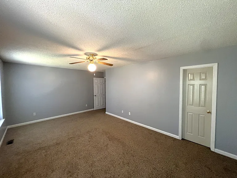 3153 Achey Dr — Photo 10