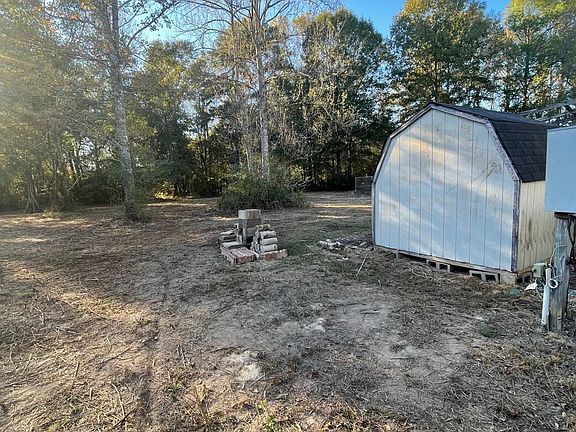 5th image of 11152 Blue Jay Ln
