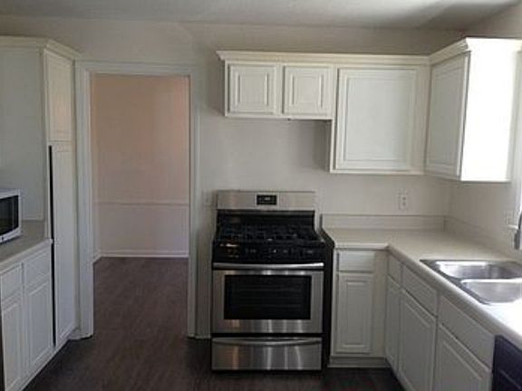 5th image of 2717 Berry Ct