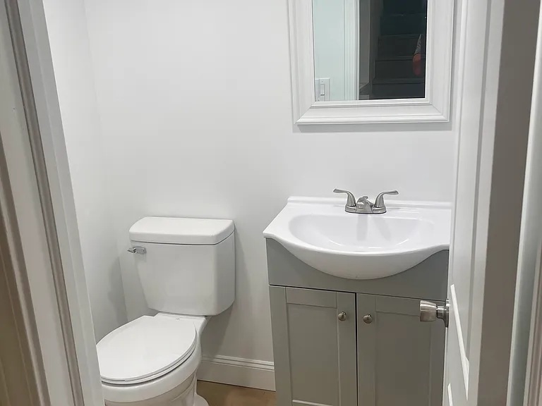 2045 Fairland St — Photo 10