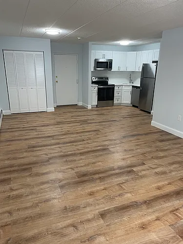 28 Charles St #11 Photo 1