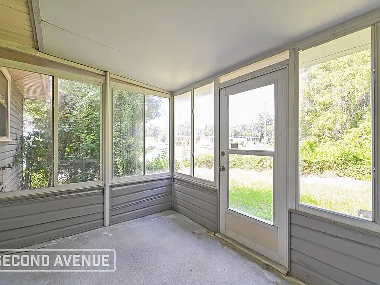1540 Lake Shore Blvd — Photo 12