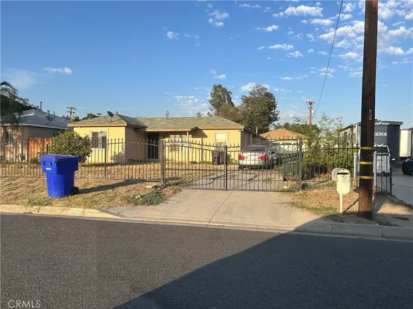 7141 Elmwood Rd, San Bernardino, CA 92404