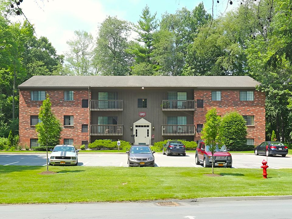 Crescent Village 800 Walnut Dr Clifton Park NY Zillow