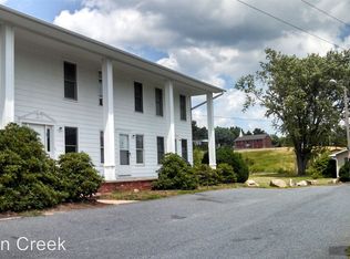 243 Bamboo Rd APT 5, Boone, NC 28607