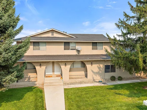 393-399 S White Cloud Dr, Boise, ID 83709