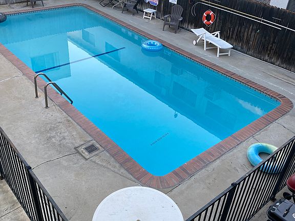 3rd image of 14927 Gagely Dr APT 7