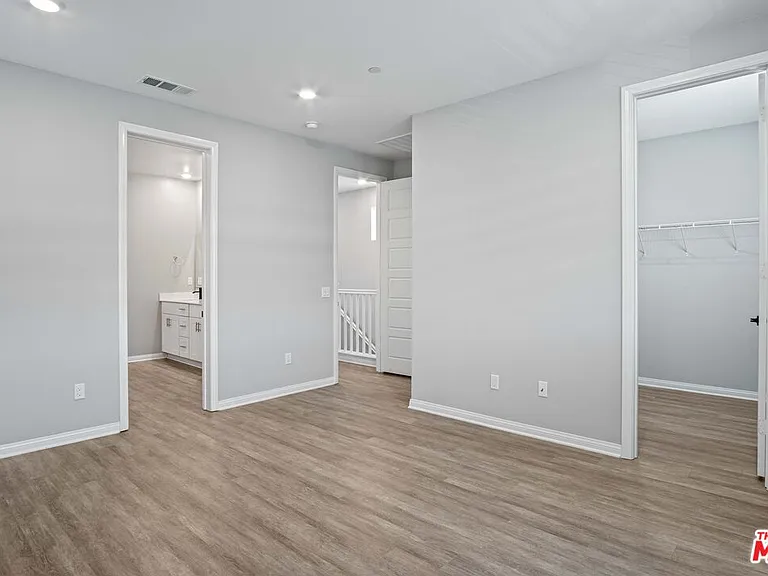 763 Sienna Way — Photo 24
