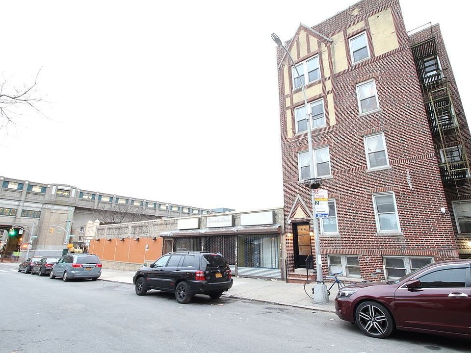 1st image of 43-40 40th St #2D