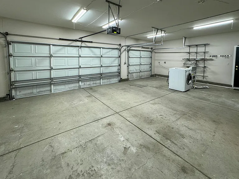 5181 Stone Canyon Dr — Photo 29
